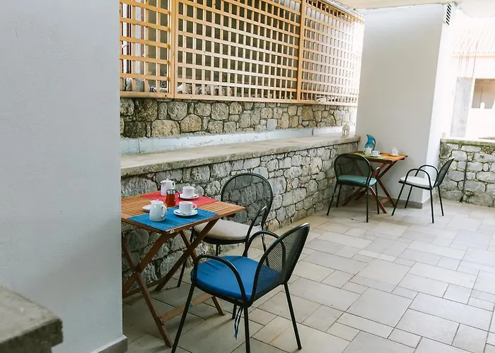 Maistros 카르다밀리